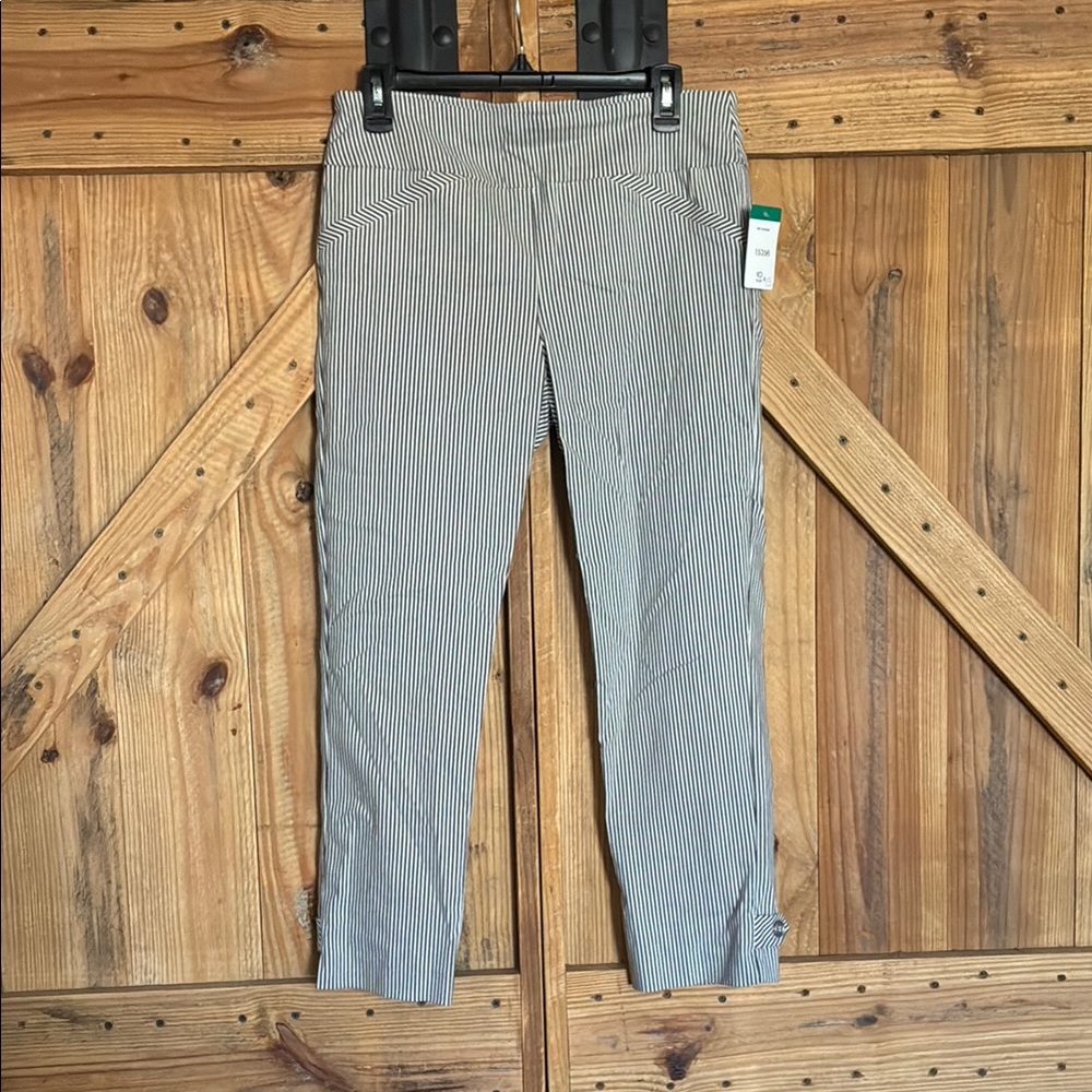Elliott Lauren Gray Capris with Elastic Waistband
